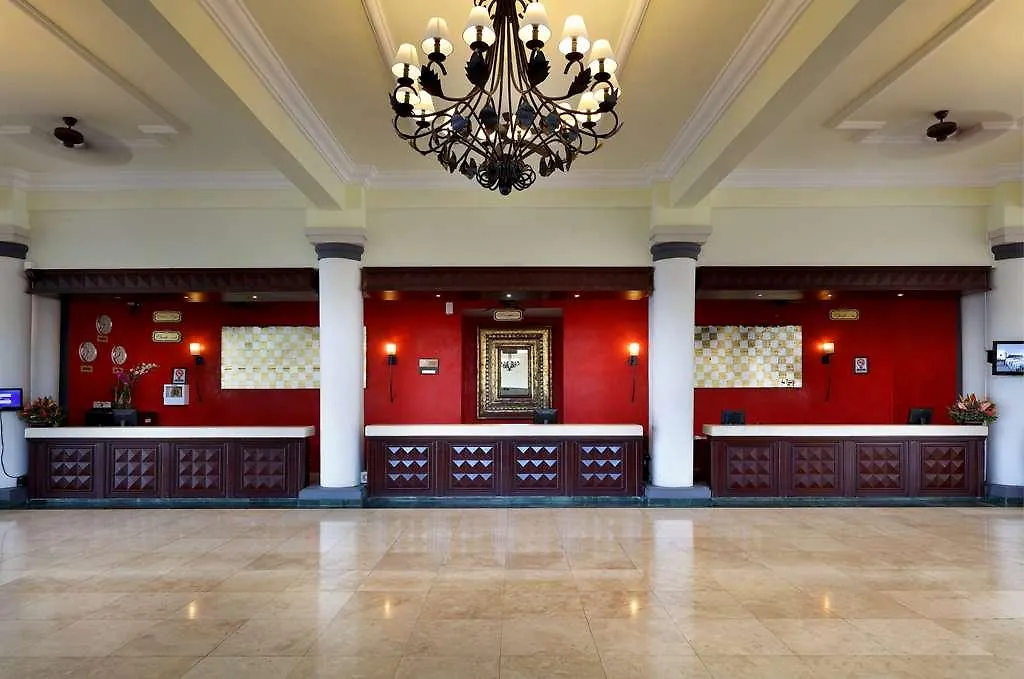 Grand Palladium Jamaica, All Inclusive Resort & Spa Montego Bay Jamaica