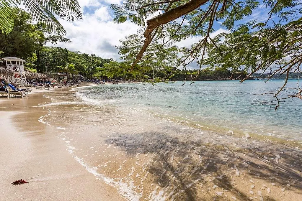 Grand Palladium Jamaica, All Inclusive Resort & Spa Montego Bay Jamaica