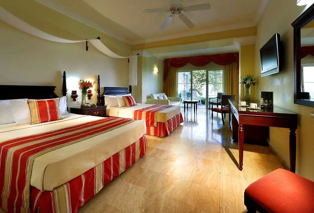Grand Palladium Jamaica, All Inclusive Resort & Spa Montego Bay Jamaica