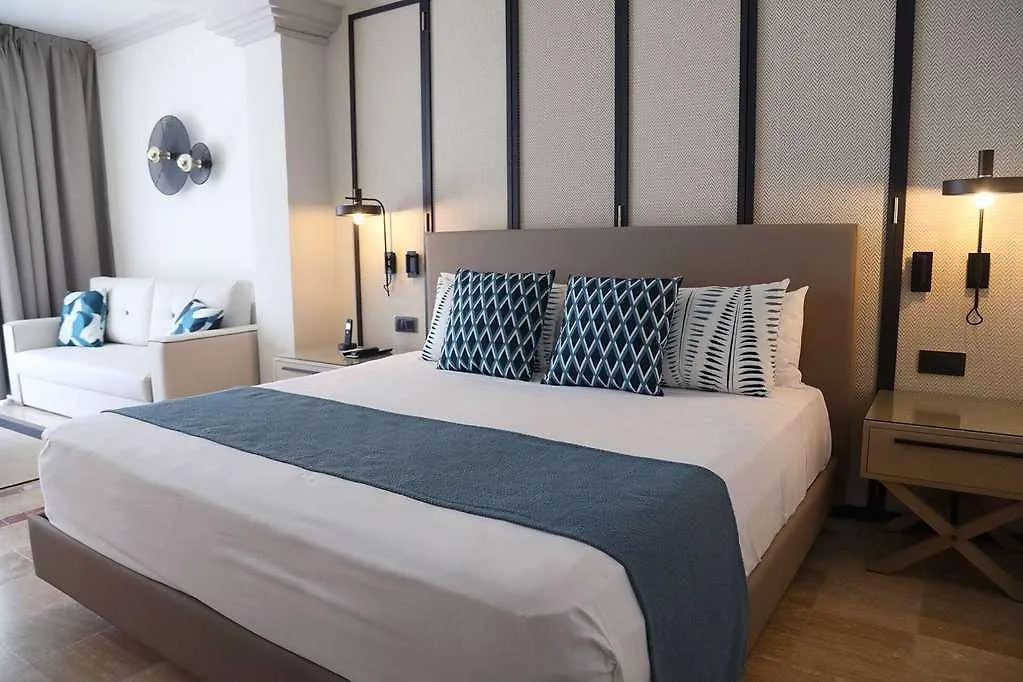 Grand Palladium Jamaica, All Inclusive Resort & Spa Montego Bay Hotel